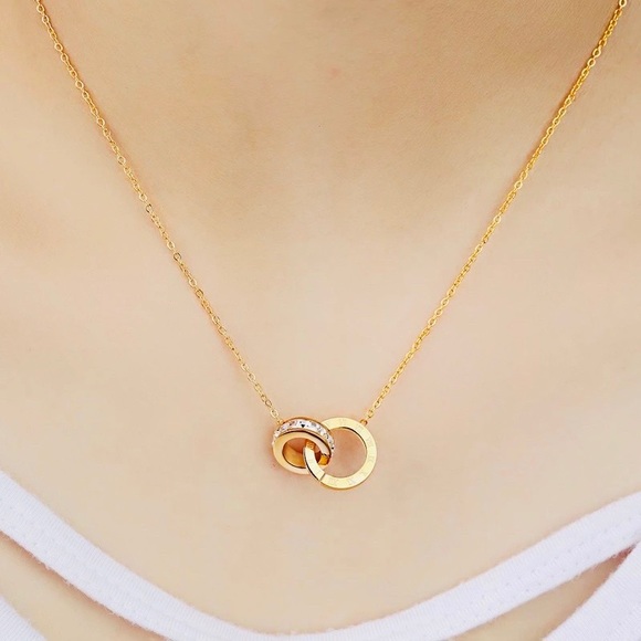 🍒3/$30 New Gold Roman Numeral Necklace - Picture 2 of 3